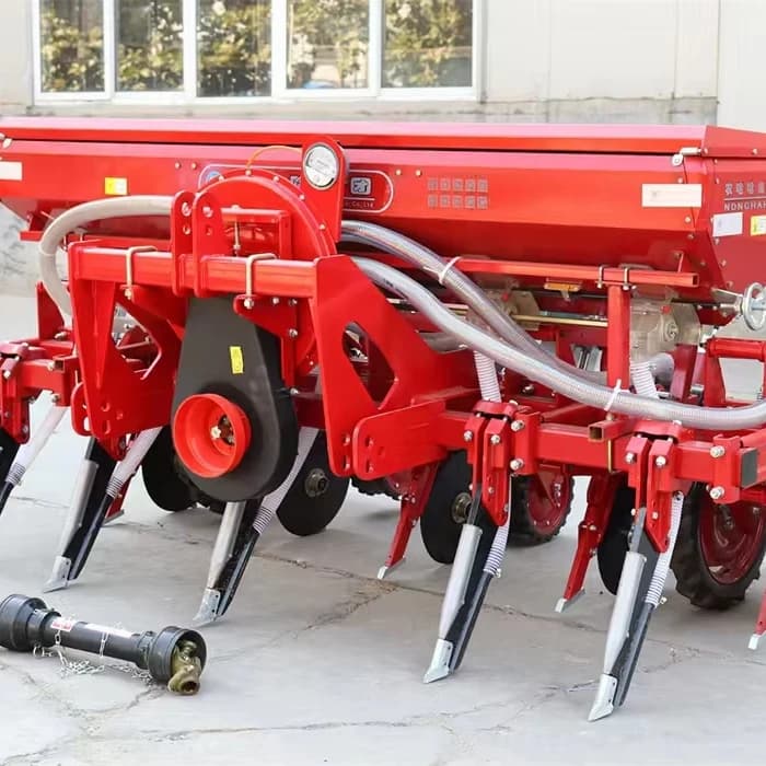 Four-row Pneumatic Corn Precise Seeder Used for Cultivated or Uncultivated Land